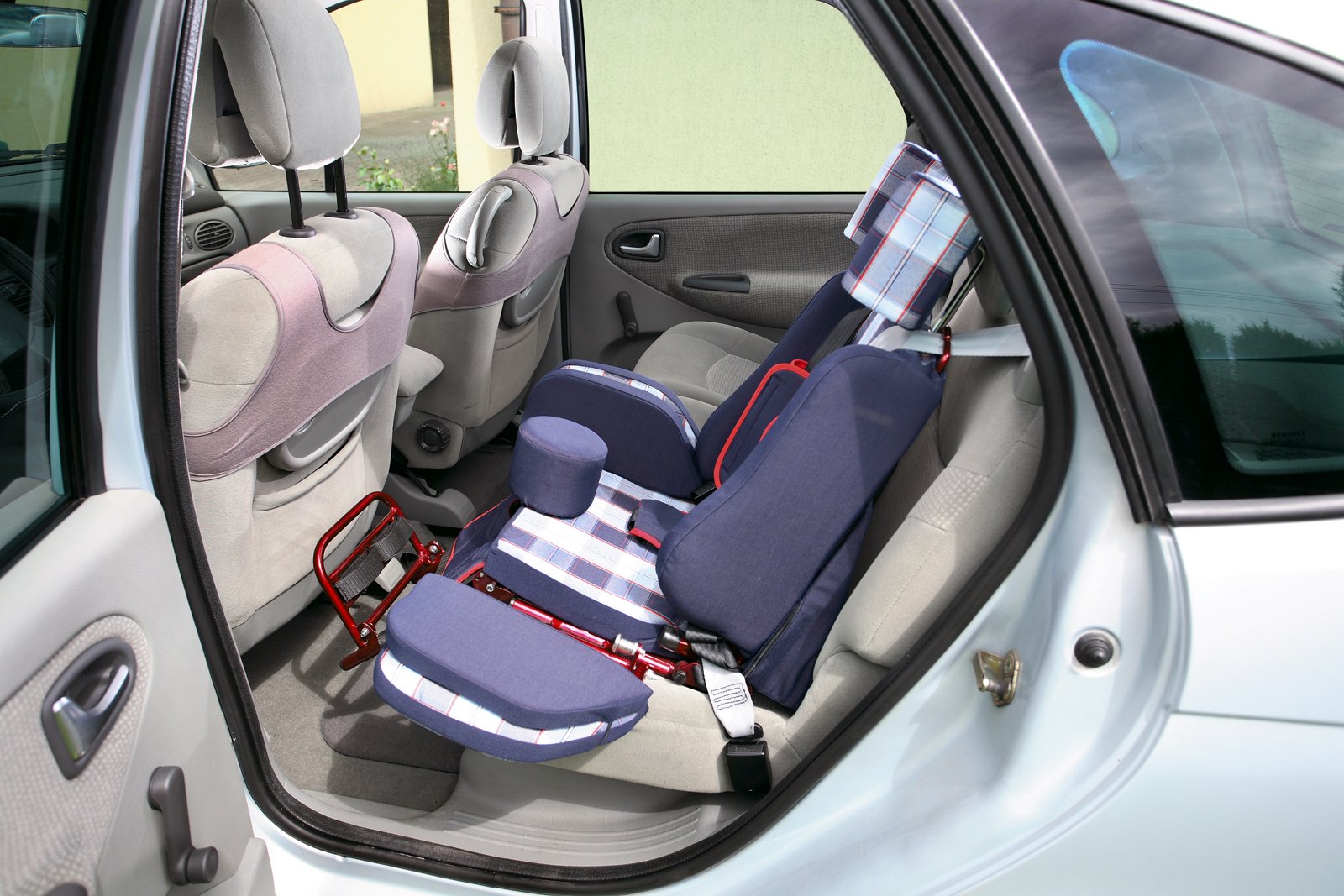 Sièges adaptés : sièges d'auto adaptables pour les enfants ayant des exigences uniques
