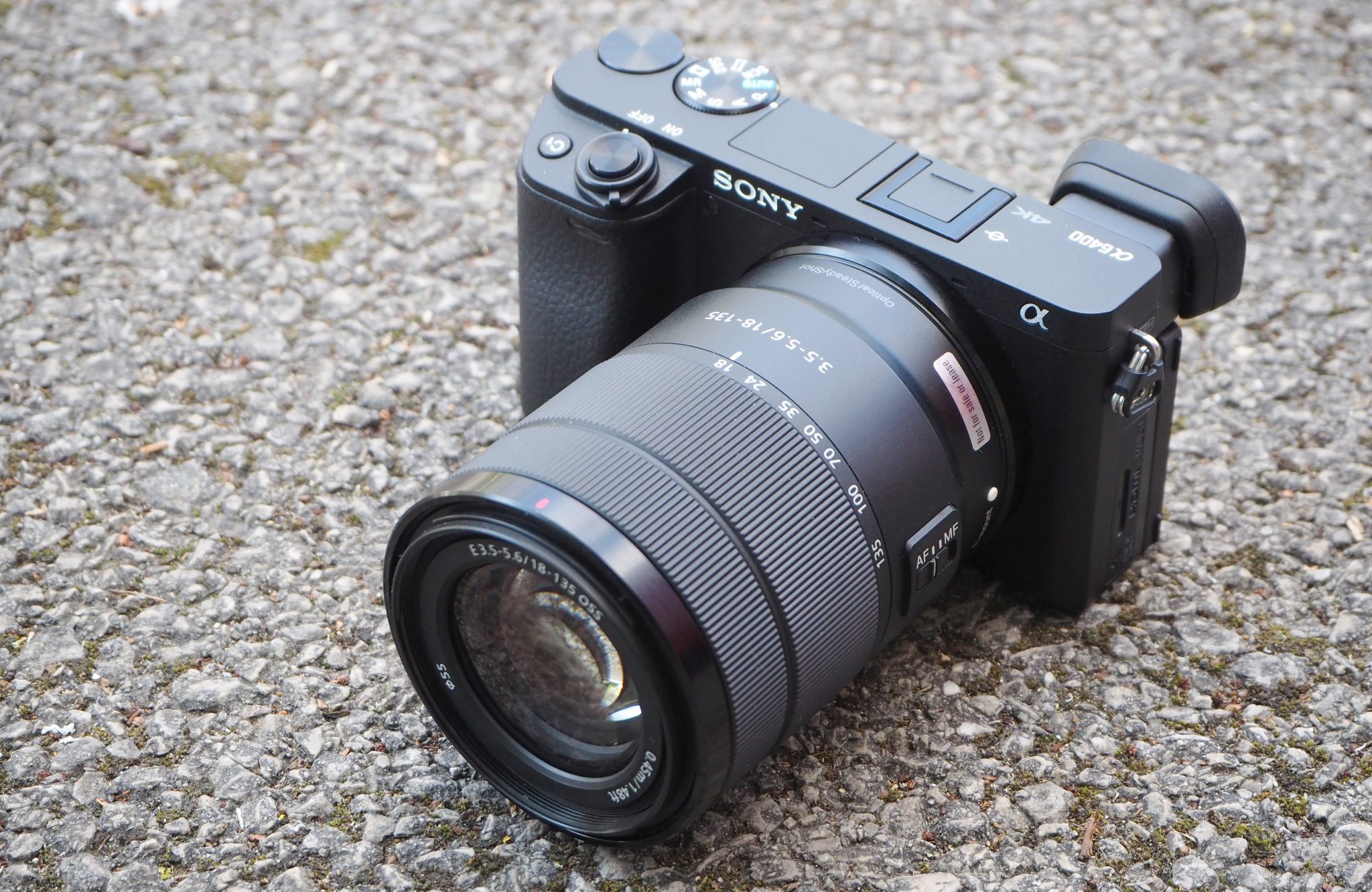 Sony Alpha a6400 في إسرائيل: اشترِ على لوحات الإعلانات