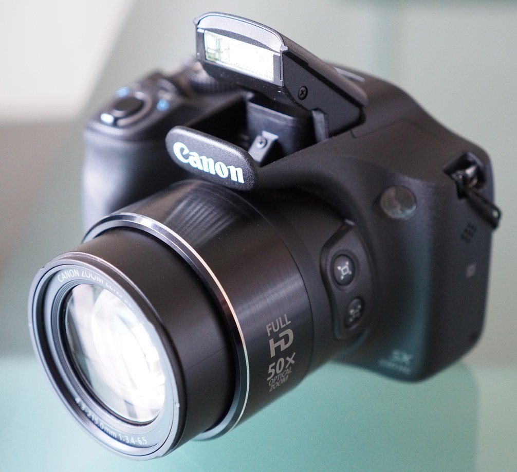 Canon PowerShot SX530 HS: מצלמה קומפקטית לחובבי זום