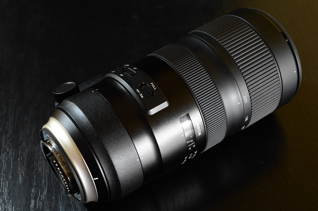 Tamron SP 70-200mm f/2.8 Di VC USD G2: Telephoto lens with optical stabilization.