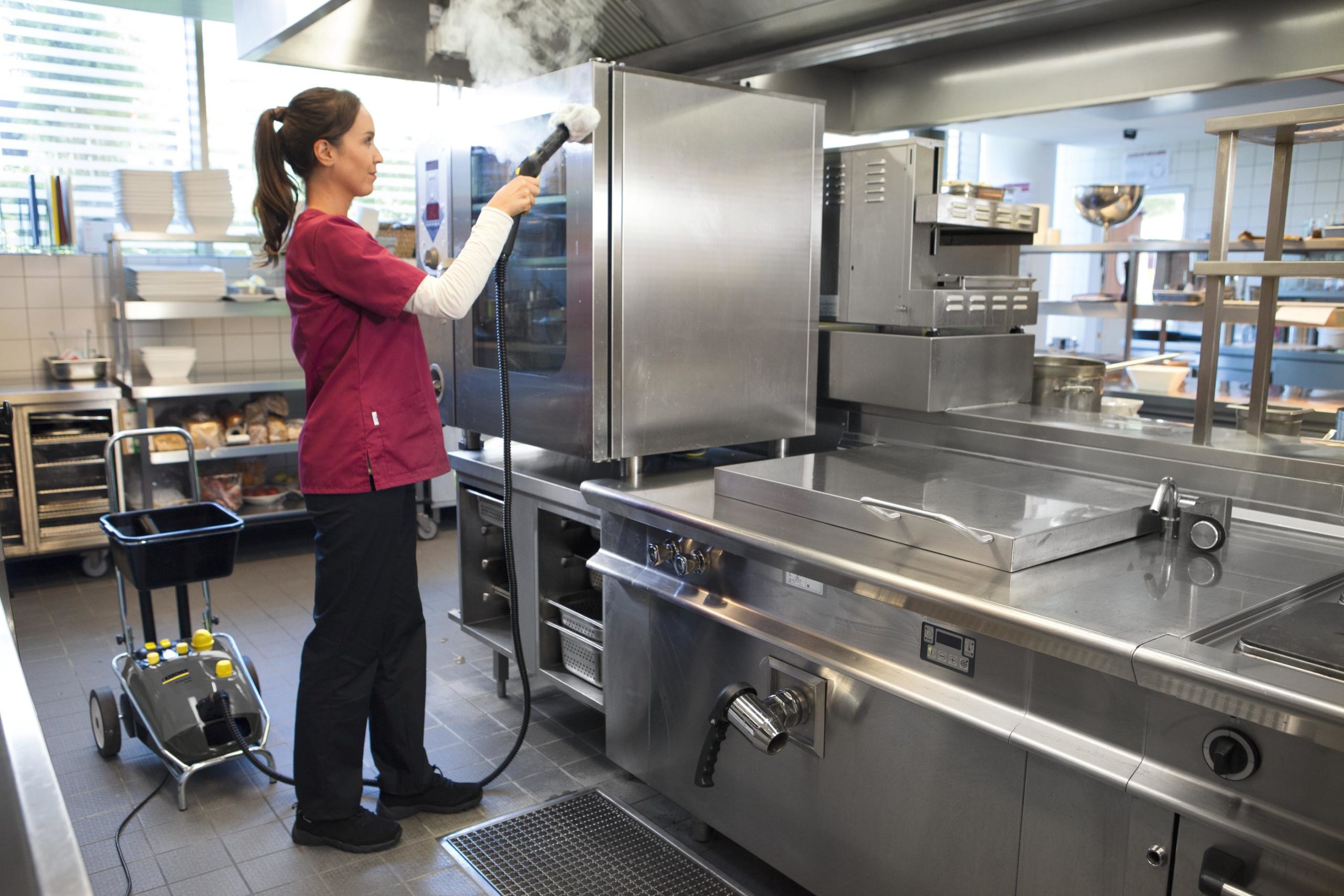 A Clean Slate: The Essential Role of Commercial Cleaning Equipment in Cafe and Restaurant Sanitation