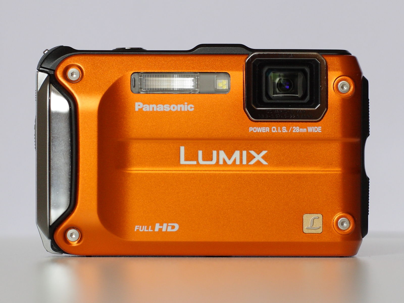 Panasonic Lumix DMC-TS30 (FT30): קומפקטי עמיד למים במחיר סביר