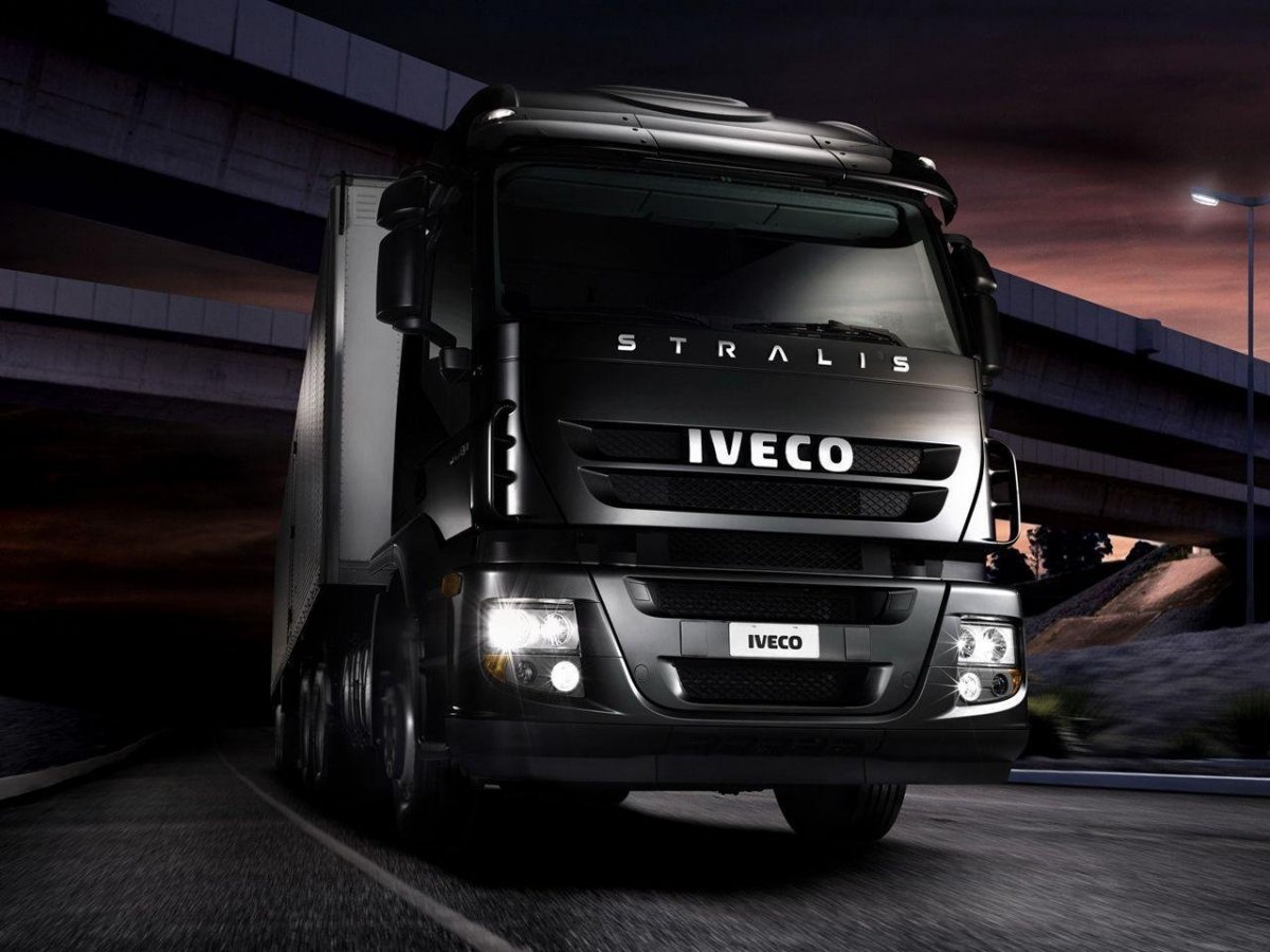 Achat de camions Iveco et de véhicules spéciaux sur le tableau d'affichage en Israël