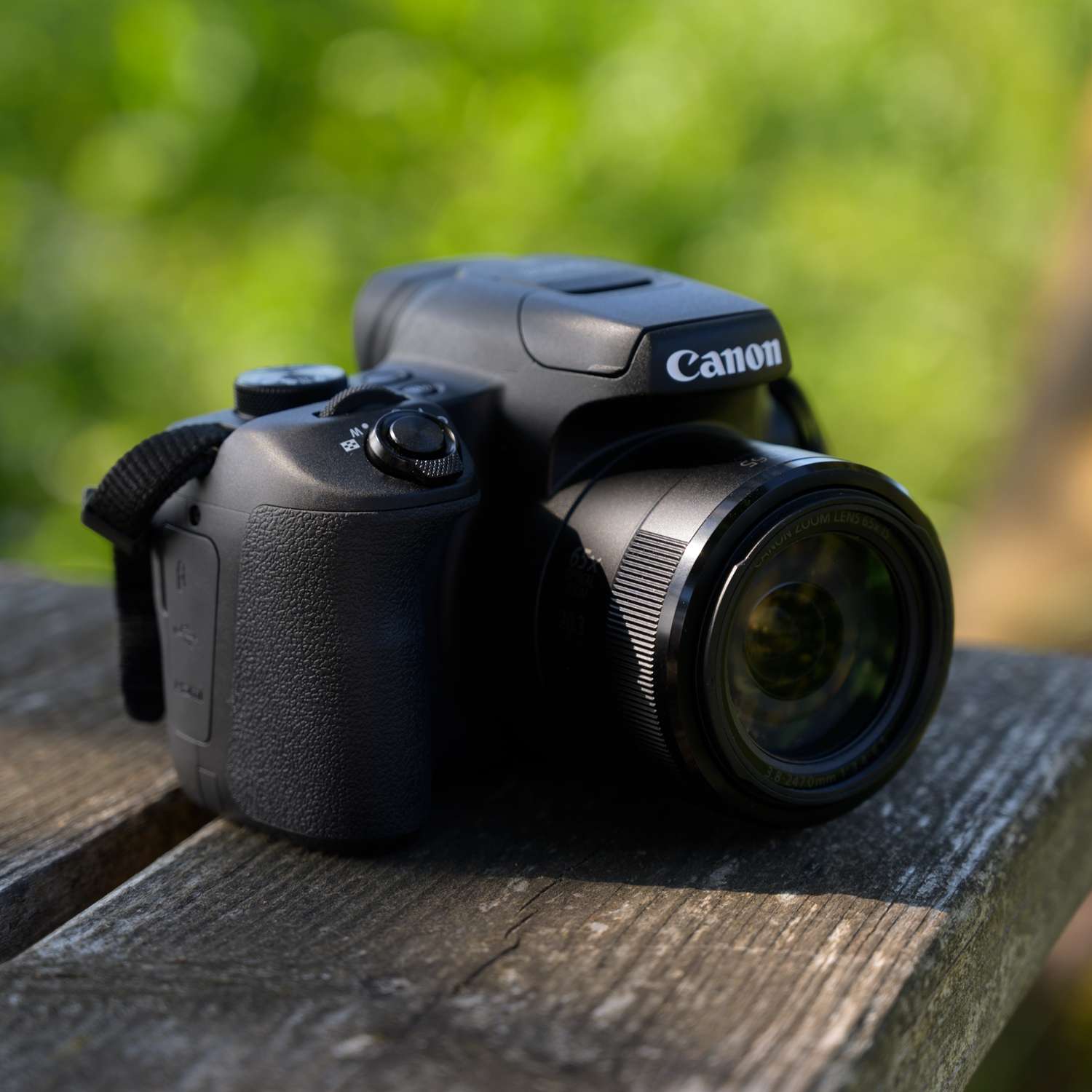 Canon PowerShot SX70 HS: מצלמה קומפקטית עם זום עצום