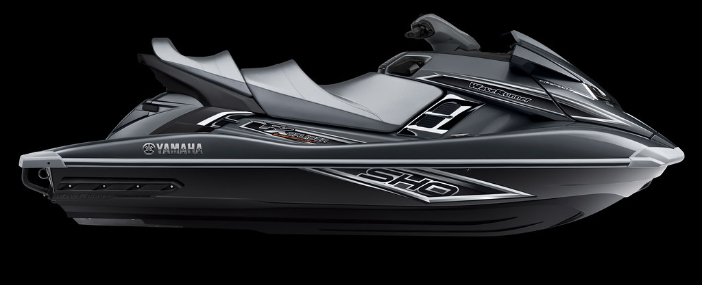 Yamaha FX Series: Luxury Features and High-Performance Riding