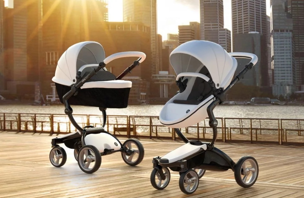 City Living: Best Strollers for Maneuvering Through Urban Environments