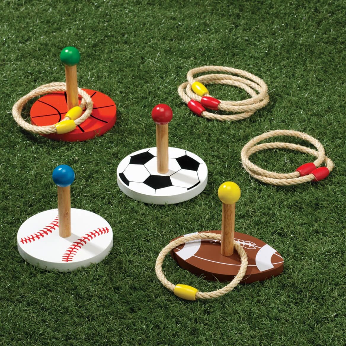 Achetez des équipements de sports de plein air pour enfants sur un tableau d'affichage en Israël.