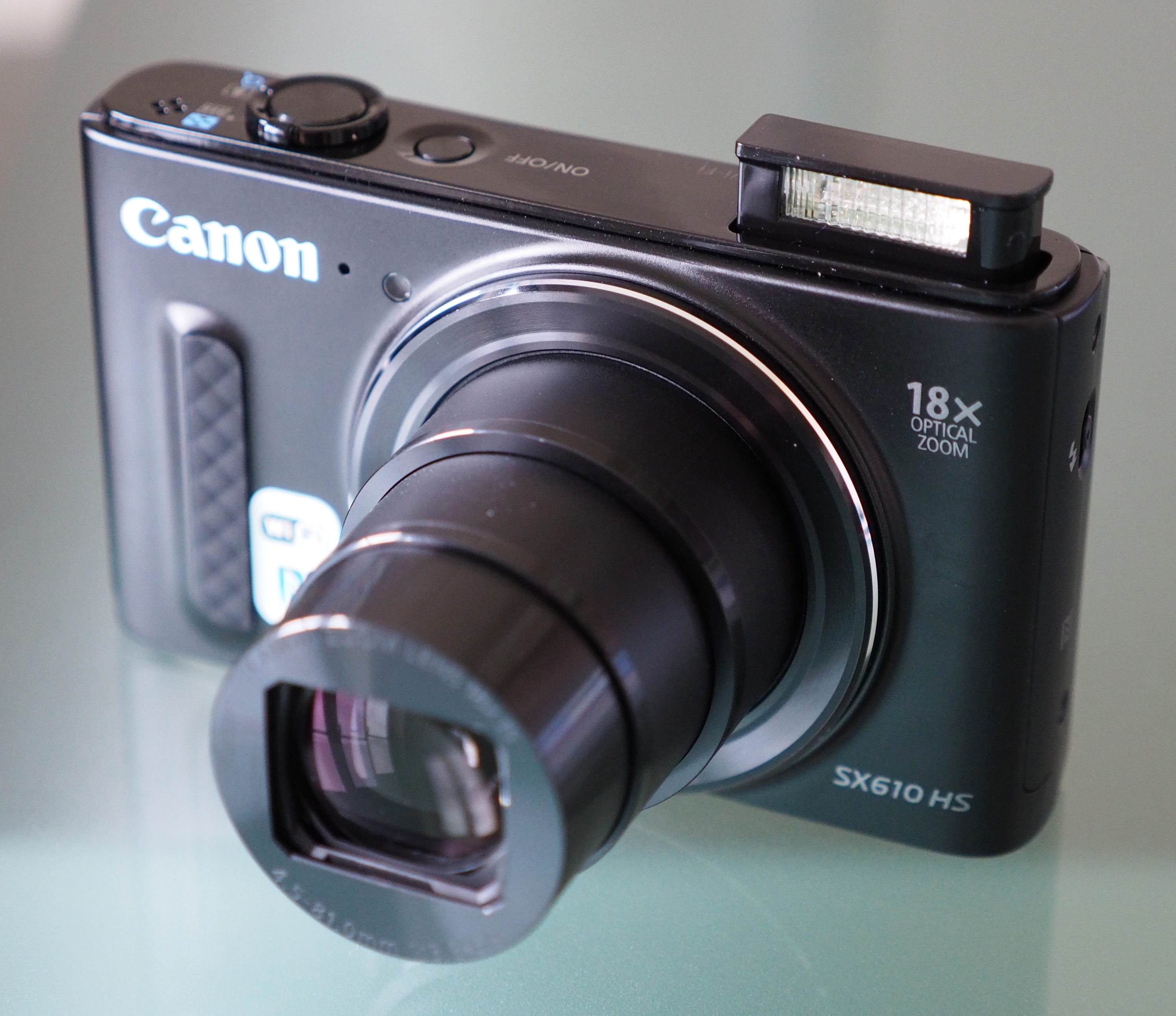 Canon PowerShot SX610 HS: זום קומפקטי לצילום חברתי