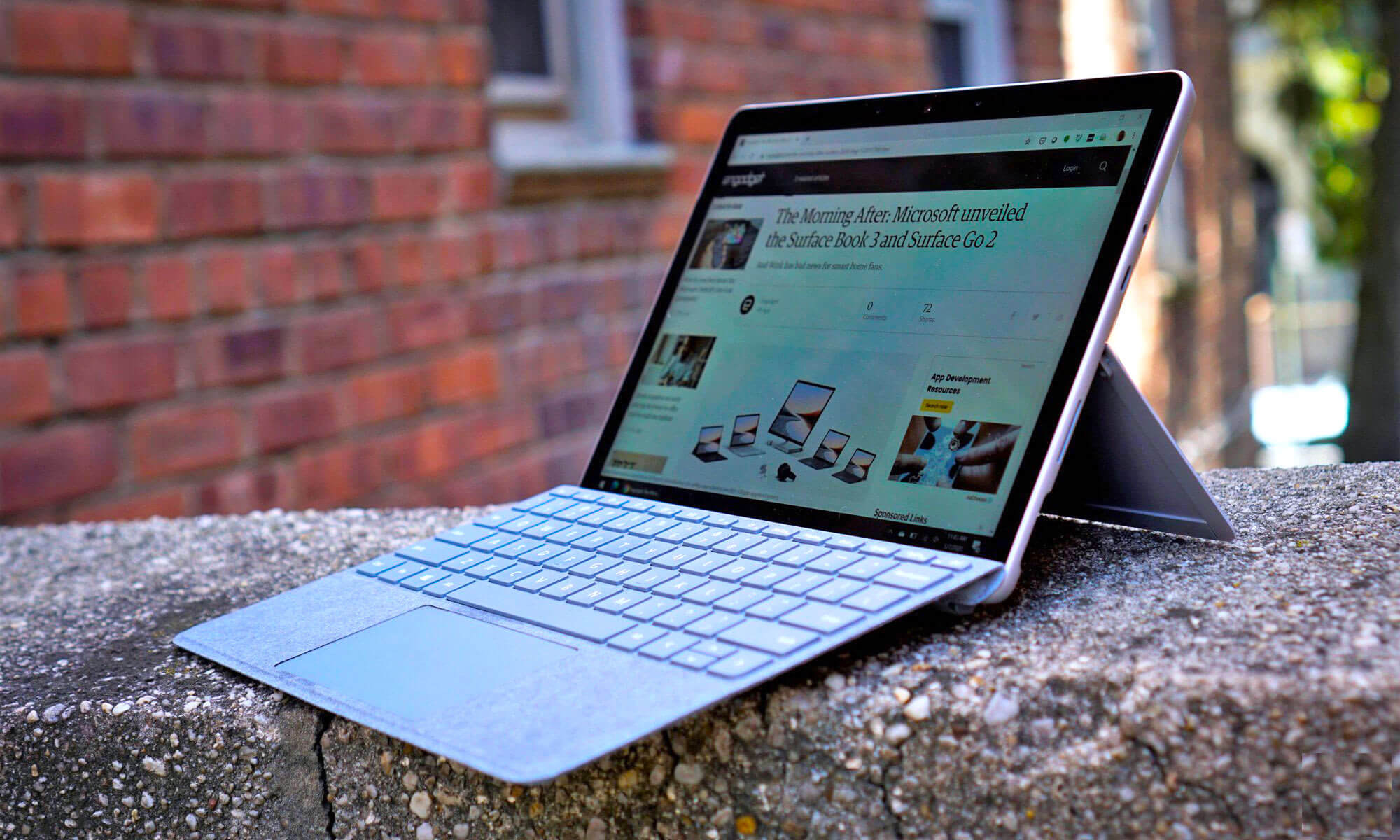 Surface Go 2: Compact and universal computing in Israel