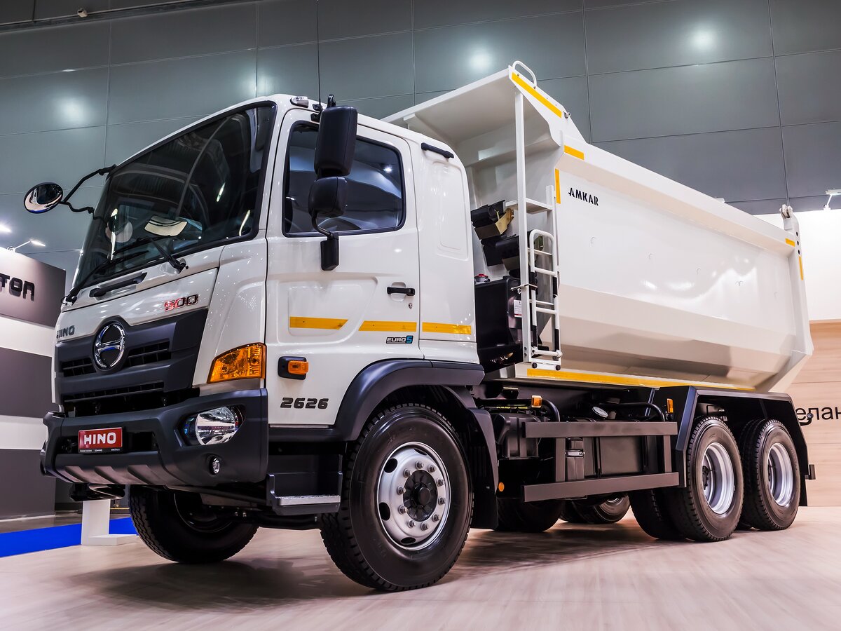 כיצד לבחור משאיות Hino 500 משומשות בלוח המודעות בישראל