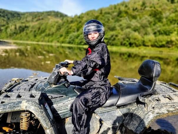 Quad Biking Safety Gear: Helmets, Gloves, and More for a Secure Ride