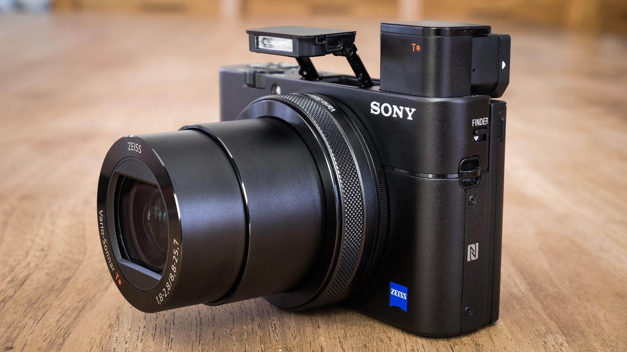 Sony Cyber-shot RX100 V: Premium Compact Excellence