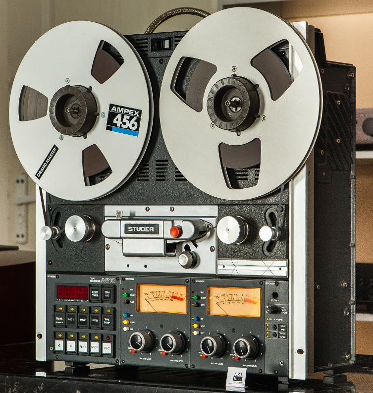 Preserving Analog Heritage: Studer A810 Professional Tape Recorder