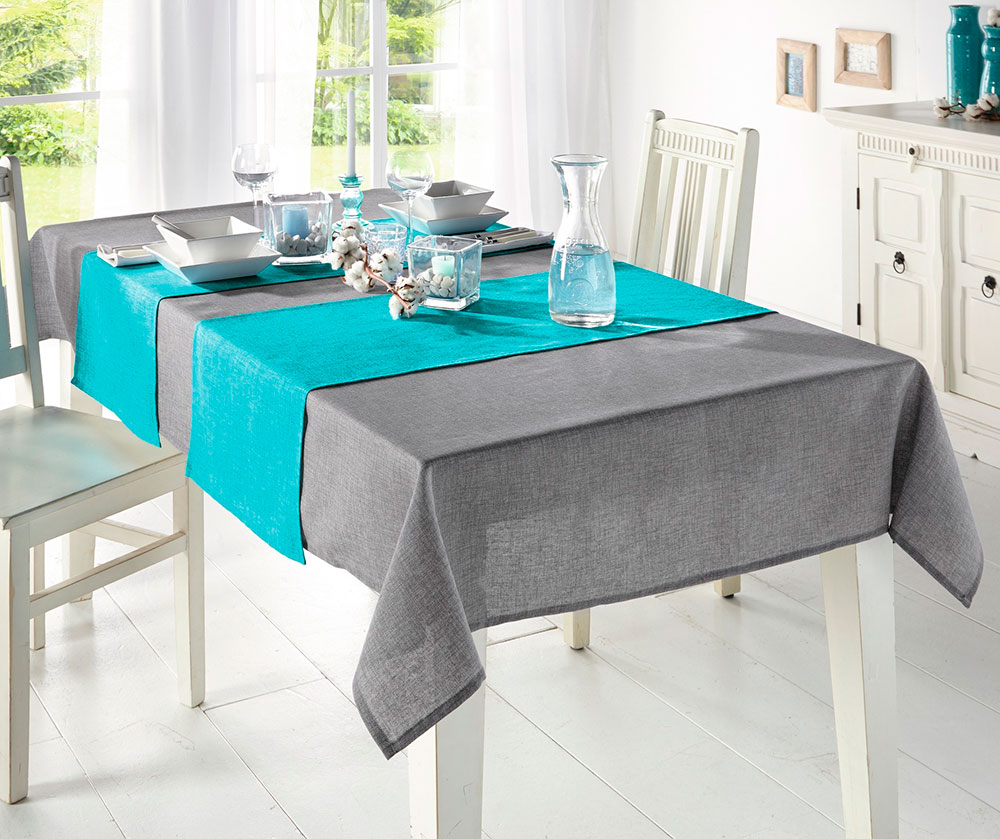 How to choose and buy on the bulletin board in Israel: Stylish tablecloths for the dining table.