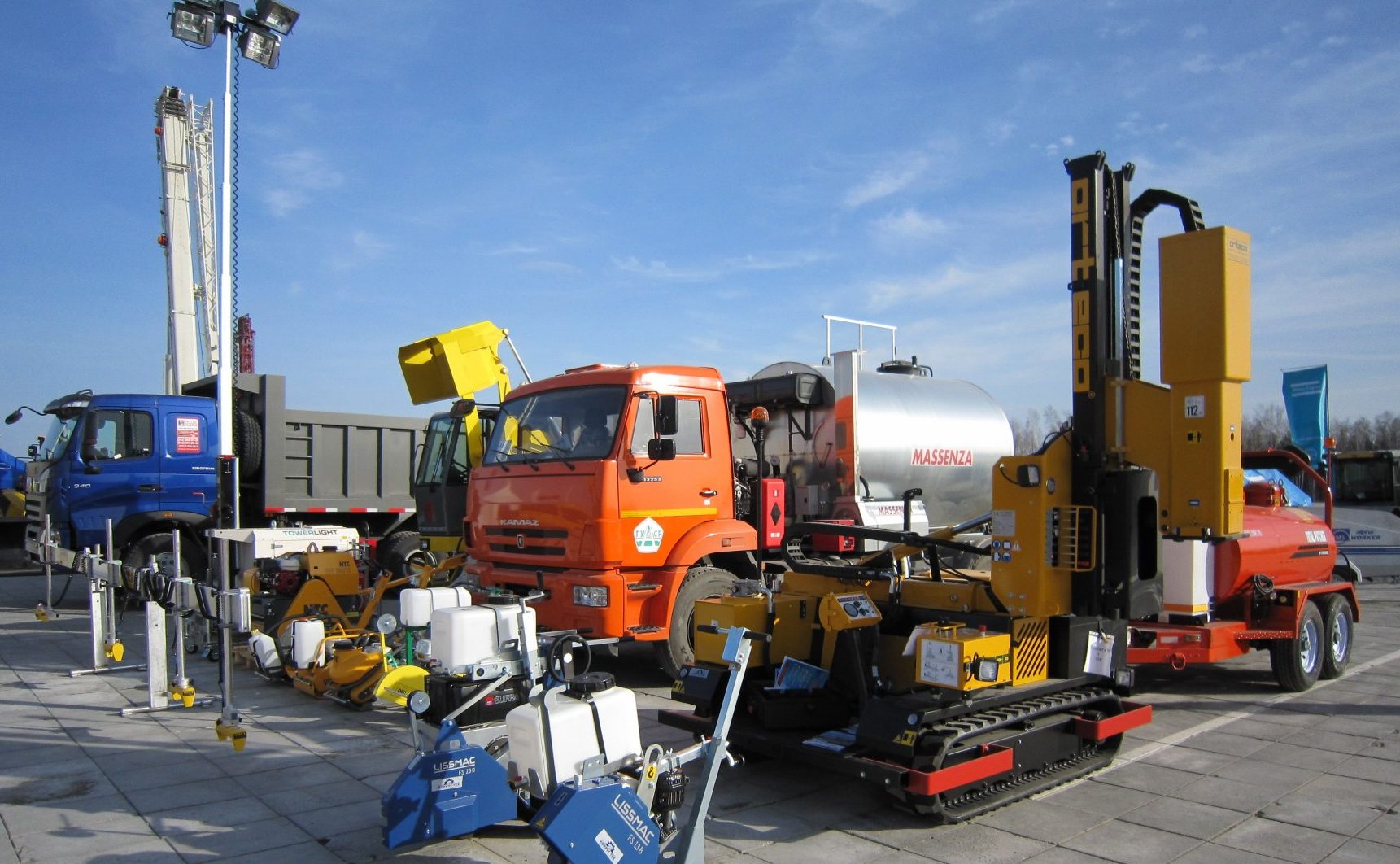 Sale of equipment for construction and repair work in Israel