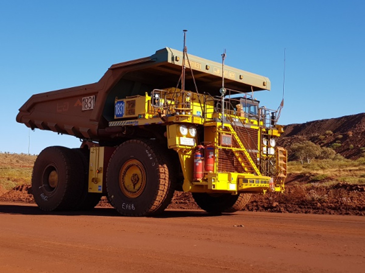 Camions miniers Komatsu en Israël