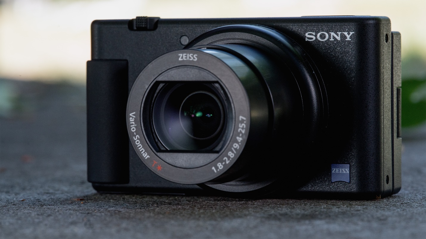 Sony Cyber-shot ZV-1: מצלמת וידאו קומפקטית