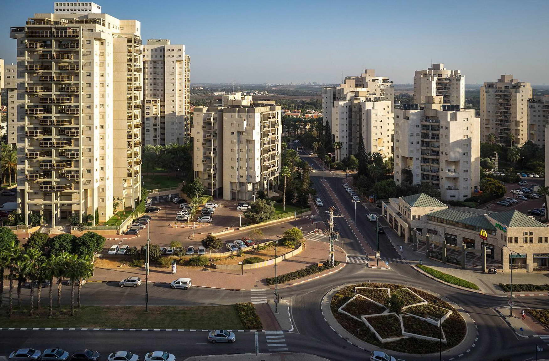 Jerusalem Retreats: Finding Peaceful Homes in the Holy City
