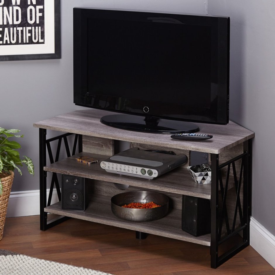 Choisissez des meubles TV d'angle pour maximiser l'espace dans votre salon israélien