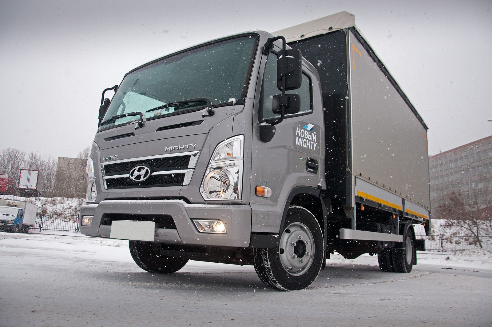 Hyundai Mighty : Un choix économique pour le transport de marchandises
